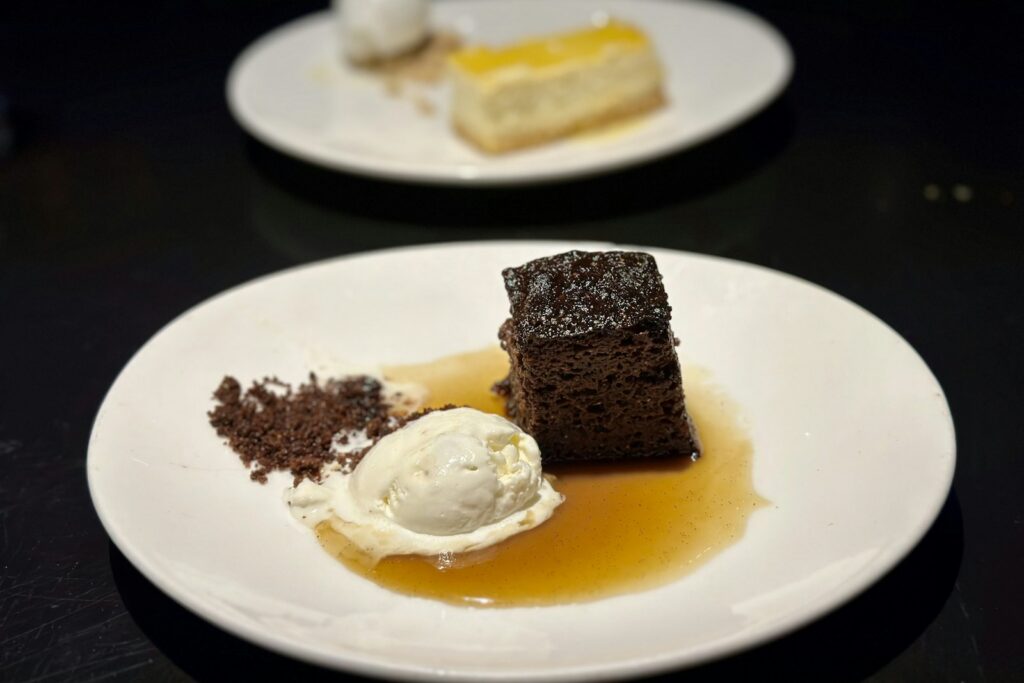 A plated course at a Dubai tasting-menu restaurant, the format most of the emirate’s starred kitchens work in