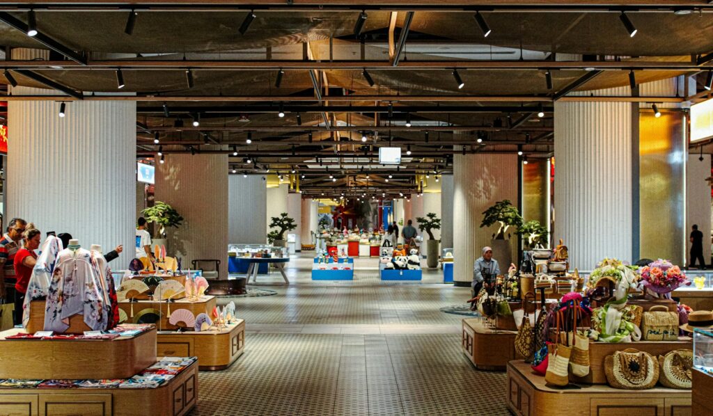 Boutique interior on Fashion Avenue, The Dubai Mall — Perfect.Live