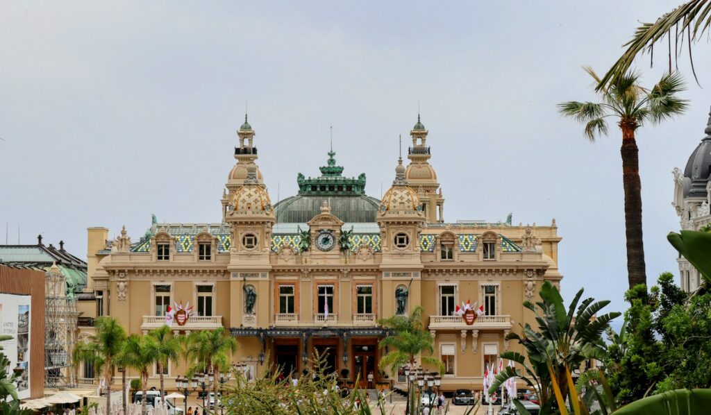 Belle Époque landmark on the Place du Casino, Monaco — Perfect.Live