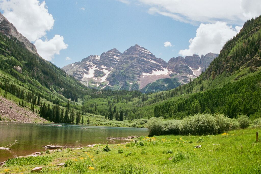 Maroon Bells peaks and lake near Aspen, Colorado