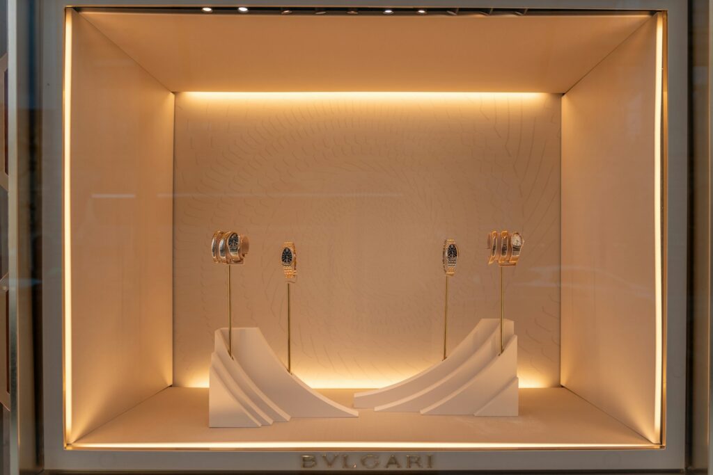 Jewellery display in a Monte-Carlo boutique window — Perfect.Live