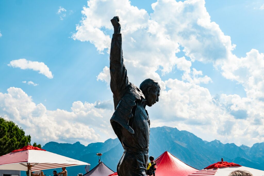 The Freddie Mercury statue on the Montreux lakefront