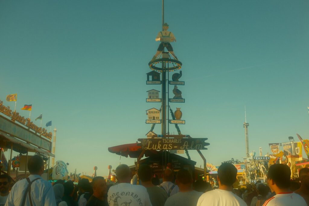 Festival grounds during Oktoberfest — Perfect.Live