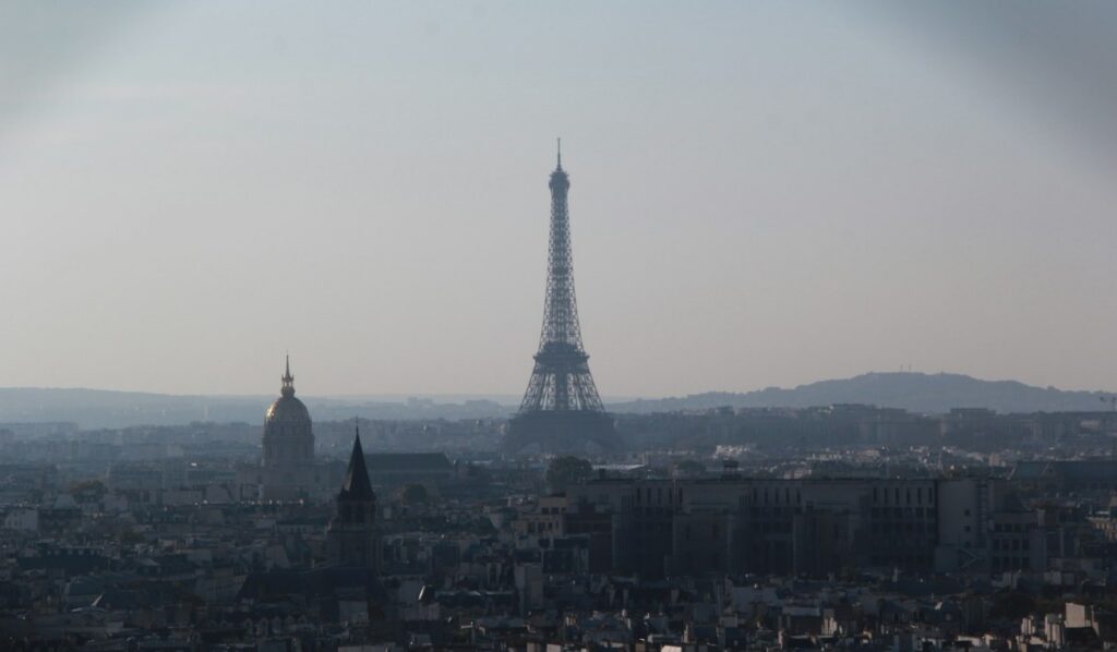 Best romantic restaurants in Paris — Perfect.Live