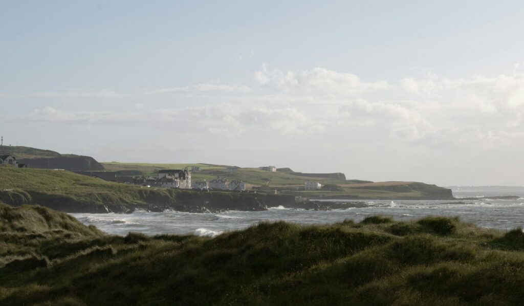 Coastal links ground of the kind The Open is played on — Perfect.Live