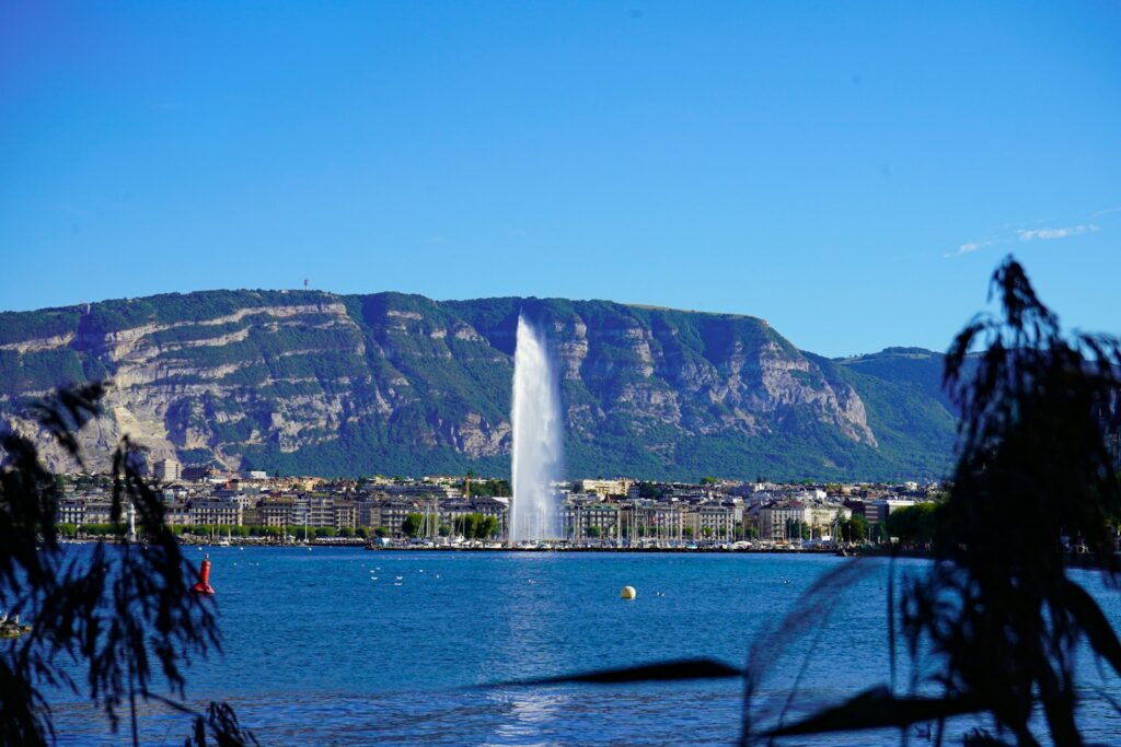 The Jet d’Eau fountain on the lake at Geneva