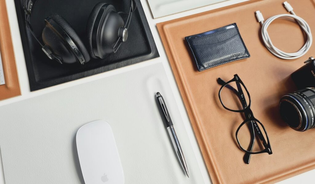 Cost of luxury concierge — a leather desk mat with a pen and a card holder