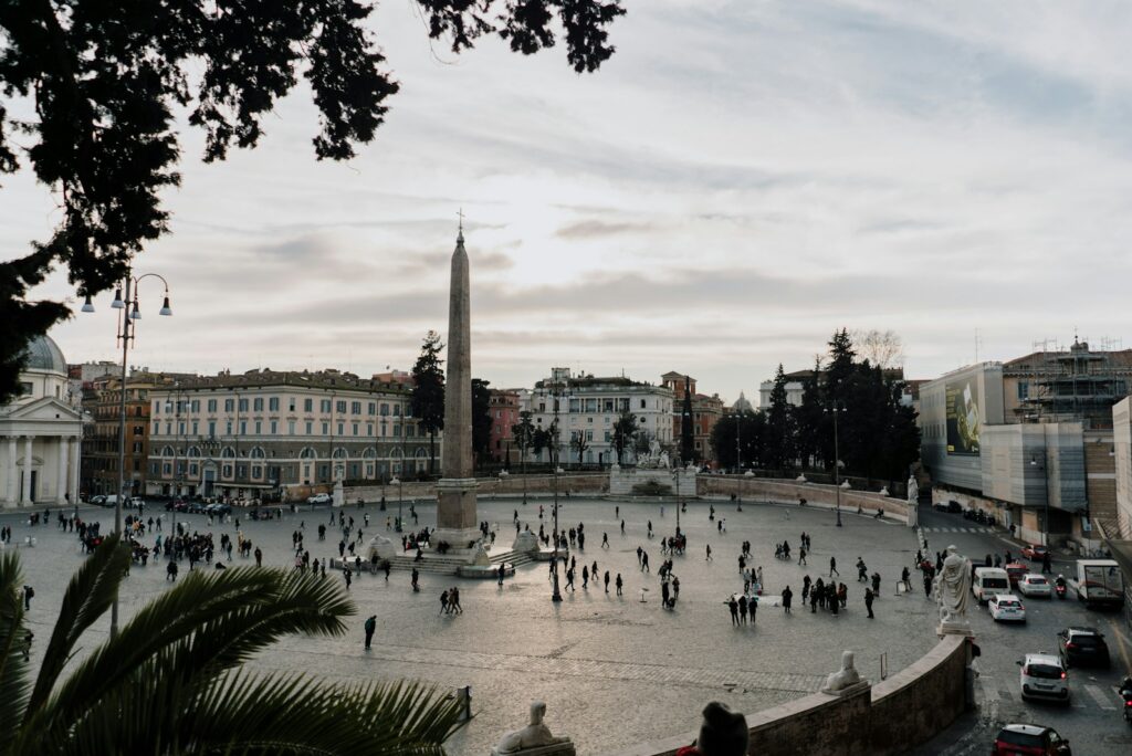 Piazza del Popolo in Rome, with its central obelisk, at the northern point of the Tridente.